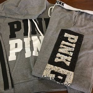 READ Large/Medium VS PINK Sweatsuit Set